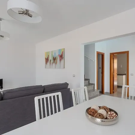 Mariposas Pool * Puerto del Rosario (Fuerteventura)