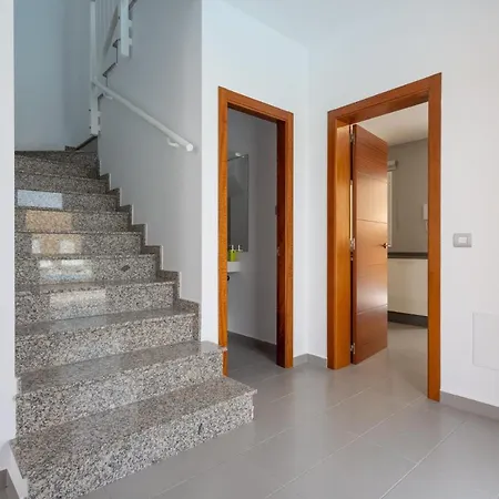 Mariposas Pool Tatil Evi *