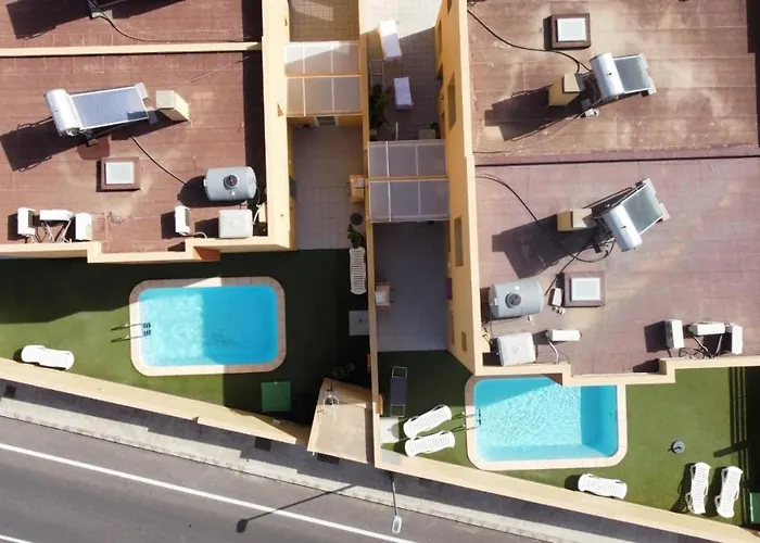 Mariposas Pool * プエルト・デル・ロサリオ