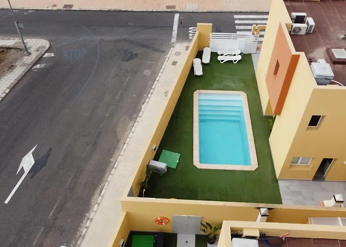 Mariposas Pool プエルト・デル・ロサリオ